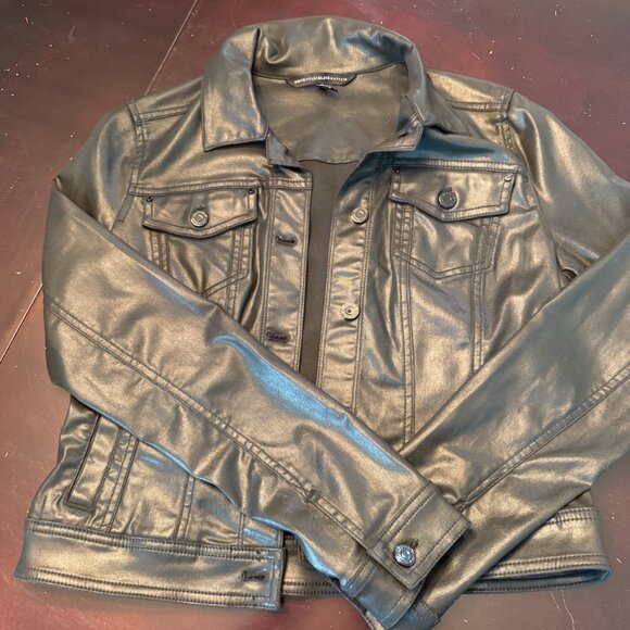 White House Black Market Cropped Coated Denim Jacket Black Size 8 - Picture 4 of 5